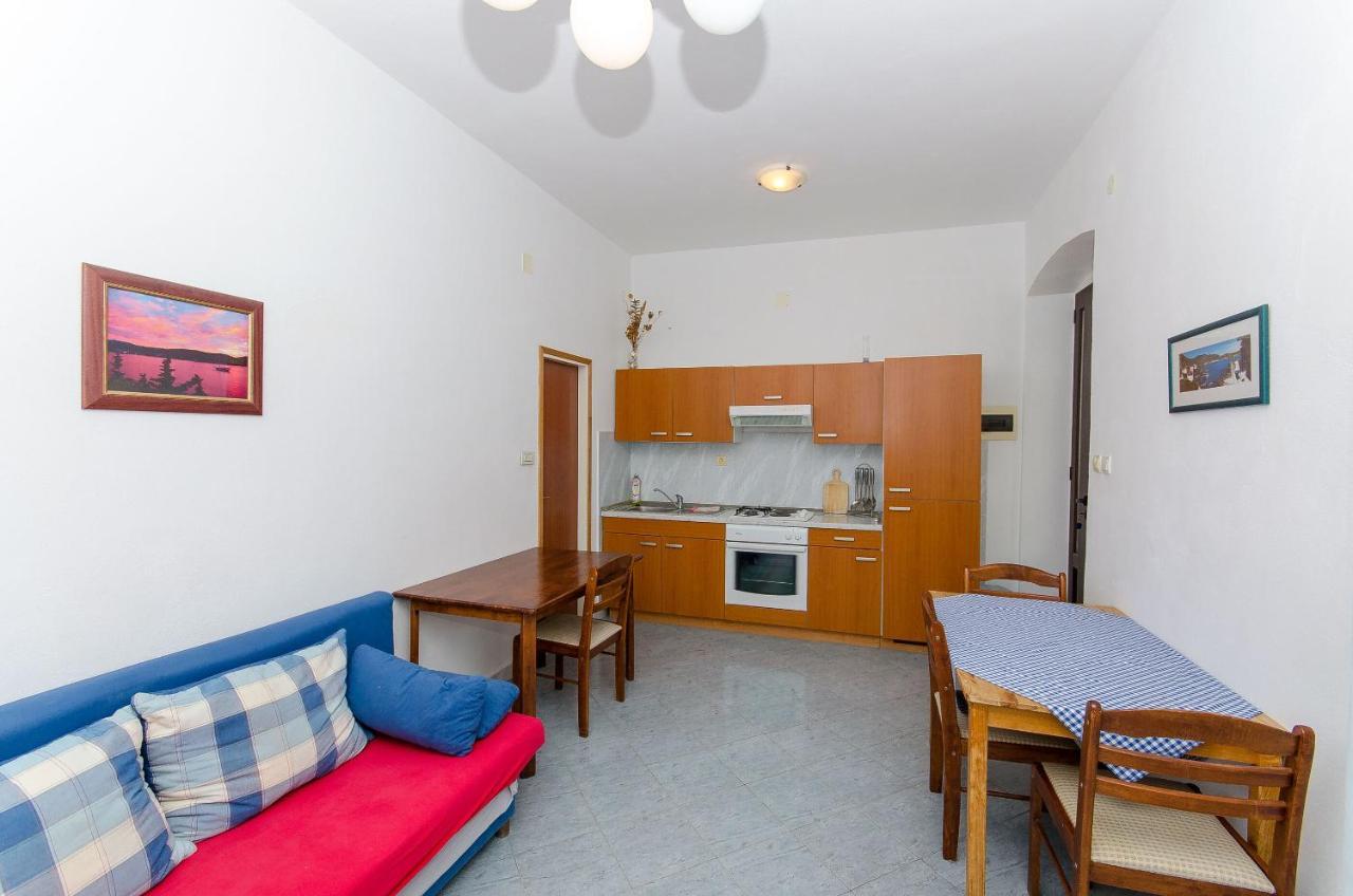 Apartments Ivanka 비스 외부 사진
