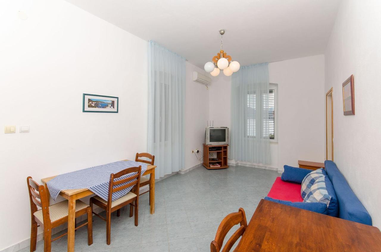Apartments Ivanka 비스 외부 사진