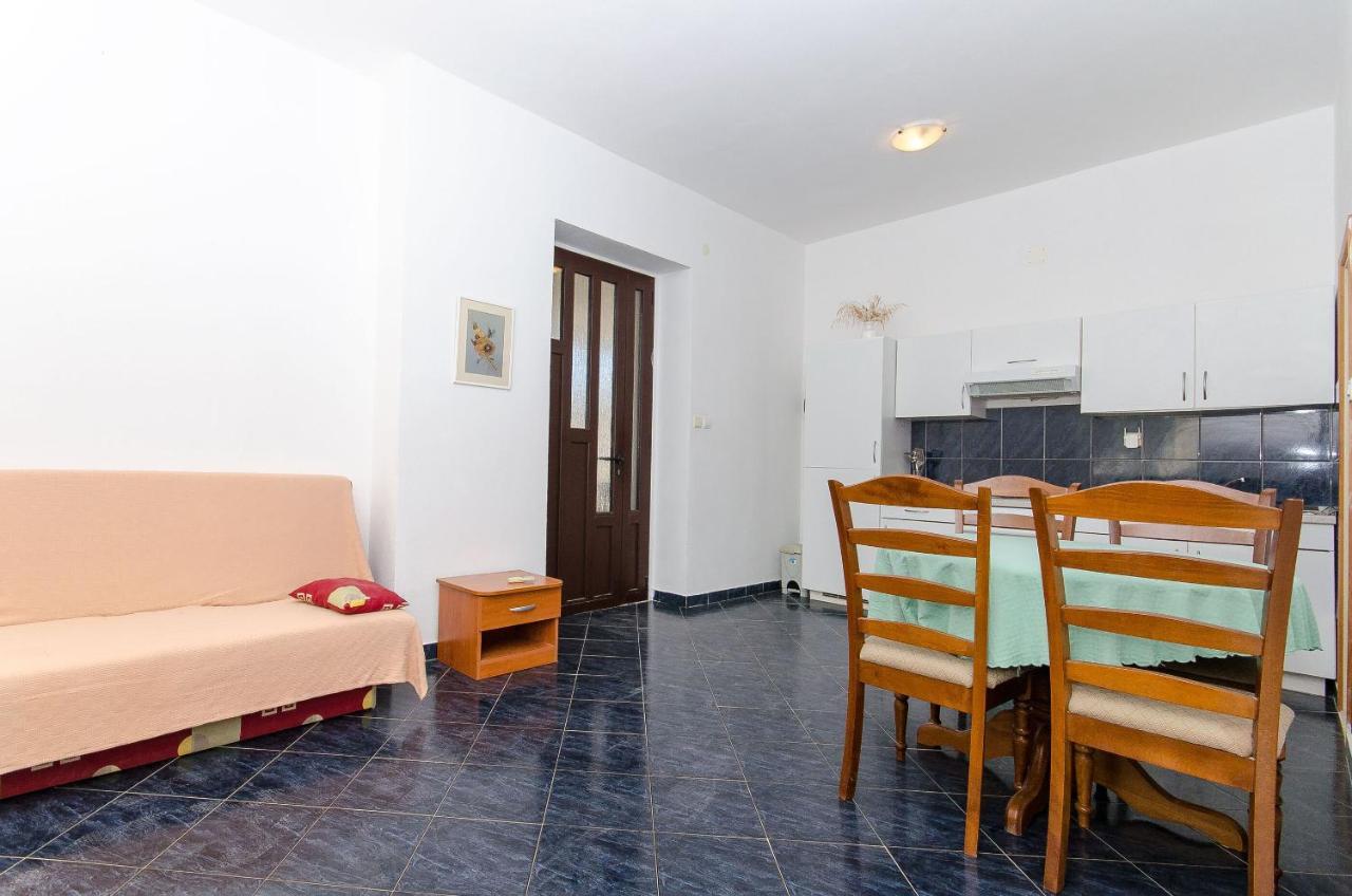 Apartments Ivanka 비스 외부 사진